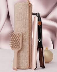 NEW GHD GOLD HAIR STRAIGHTENER FESTIVE GIFT SET IN CASHMERE BEIGE